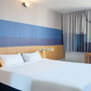 https://mont-blanc-hotel.hotels-rhonealpes.com